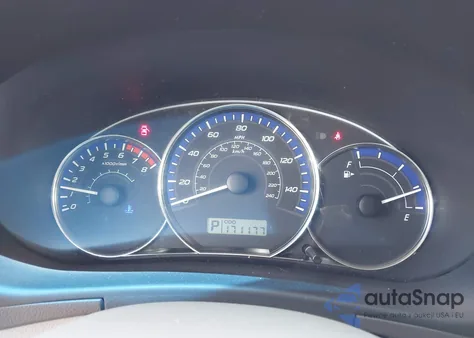 2010 Subaru Forester 2.5X Premium z USA, uszkodzony, nr VIN JF2SH6CC7AH732611